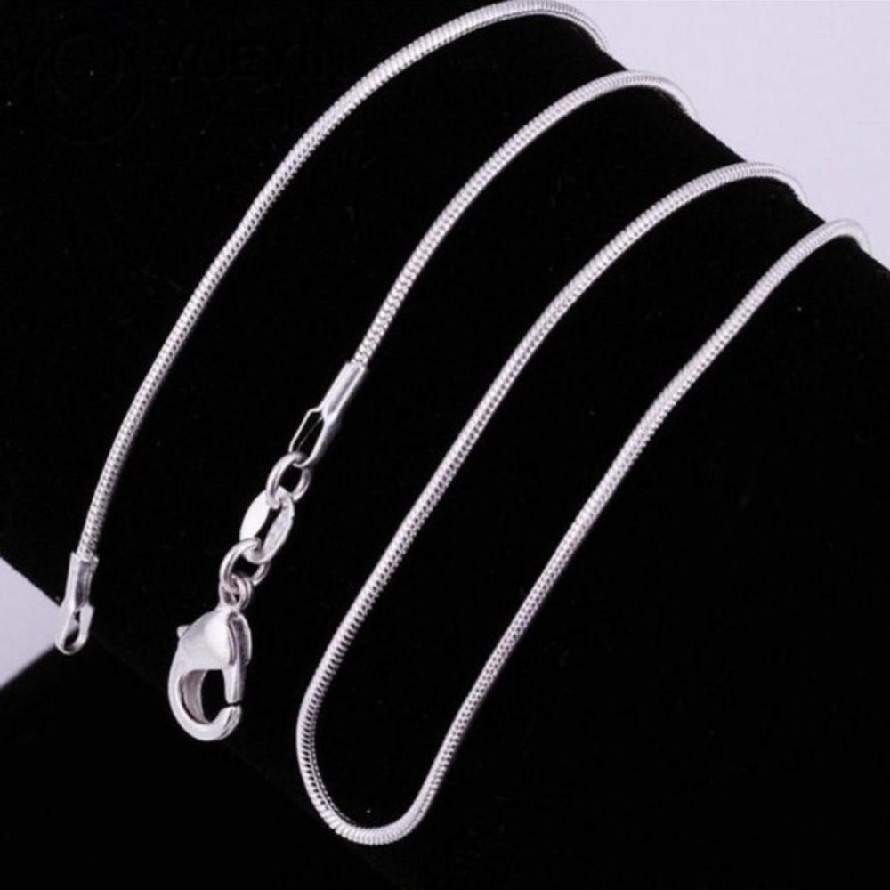NEW 925 STERLING SILVER SNAKE CHAIN NECKLACE, NICE NECKLACE, CUTE NECKLACE - Picture 1 of 5